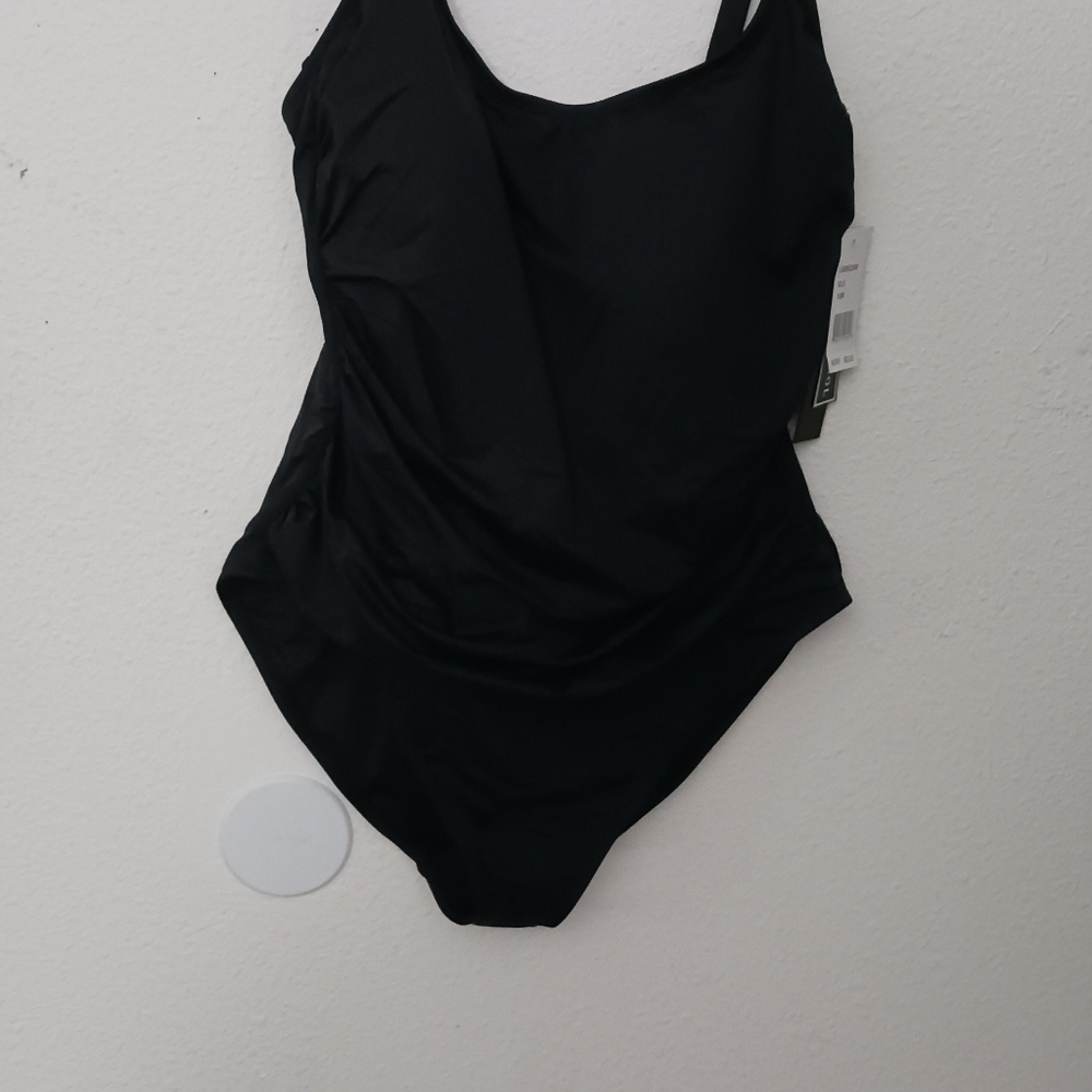 Swim suit
